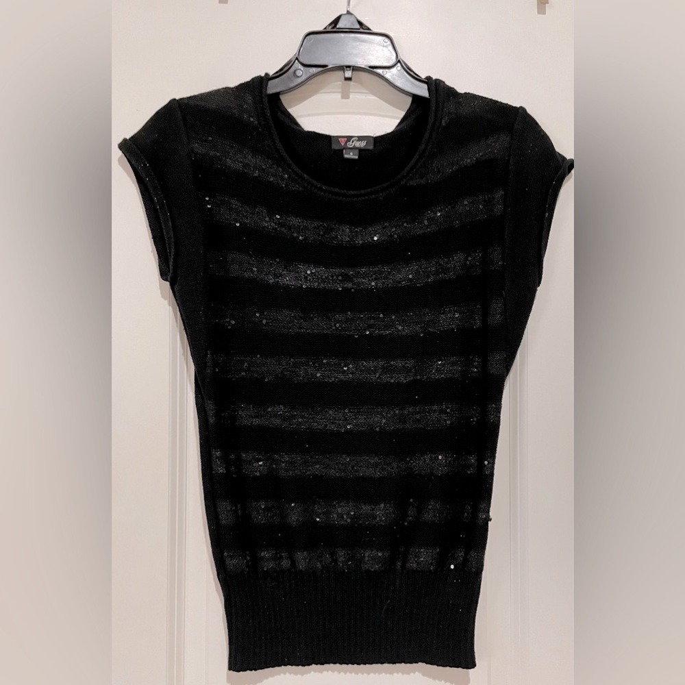 Guess size Small sparkly short sleeve sweater